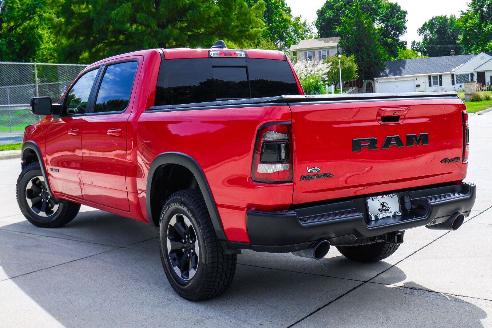 Used 2019 RAM 1500 Rebel w/ Level 2 Equipment Group AWD/4WD image 16
