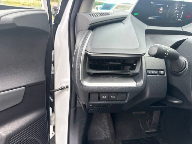 Used 2024 Toyota Prius LE FWD image 15