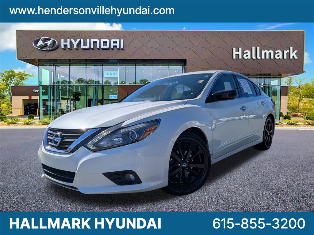 Used 2017 Nissan Altima 2.5 SR w/ Midnight Edition Package