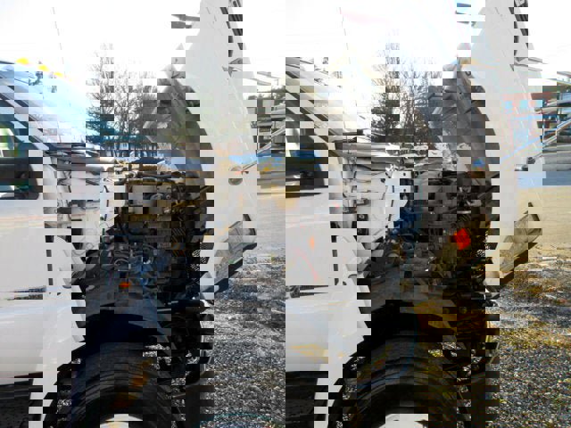 Used 2016 Ford F650 2WD Regular Cab Super Duty image 31