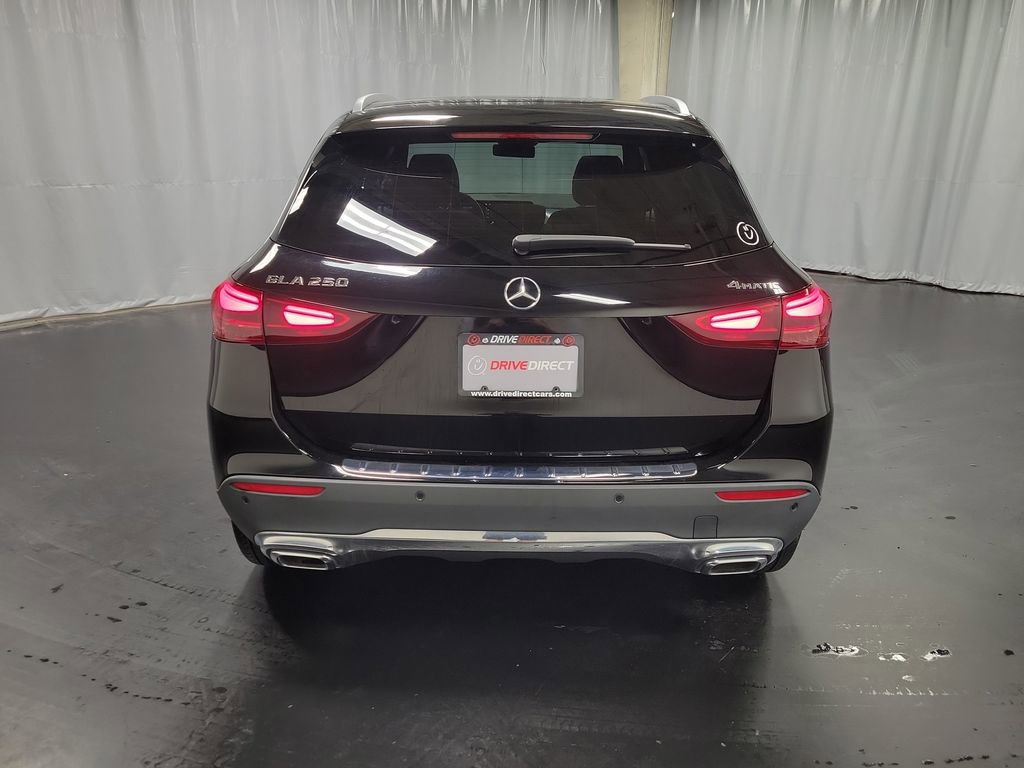 Used 2024 Mercedes-Benz GLA 250 4MATIC image 7