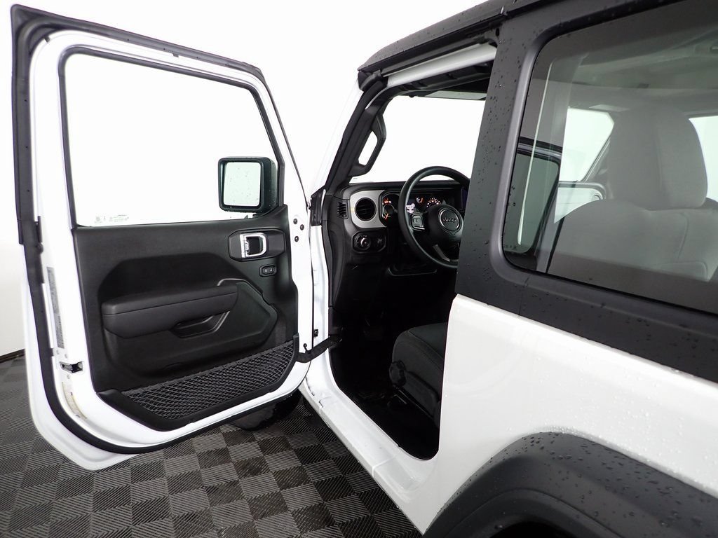 New 2026 Jeep Wrangler Sport AWD/4WD image 16