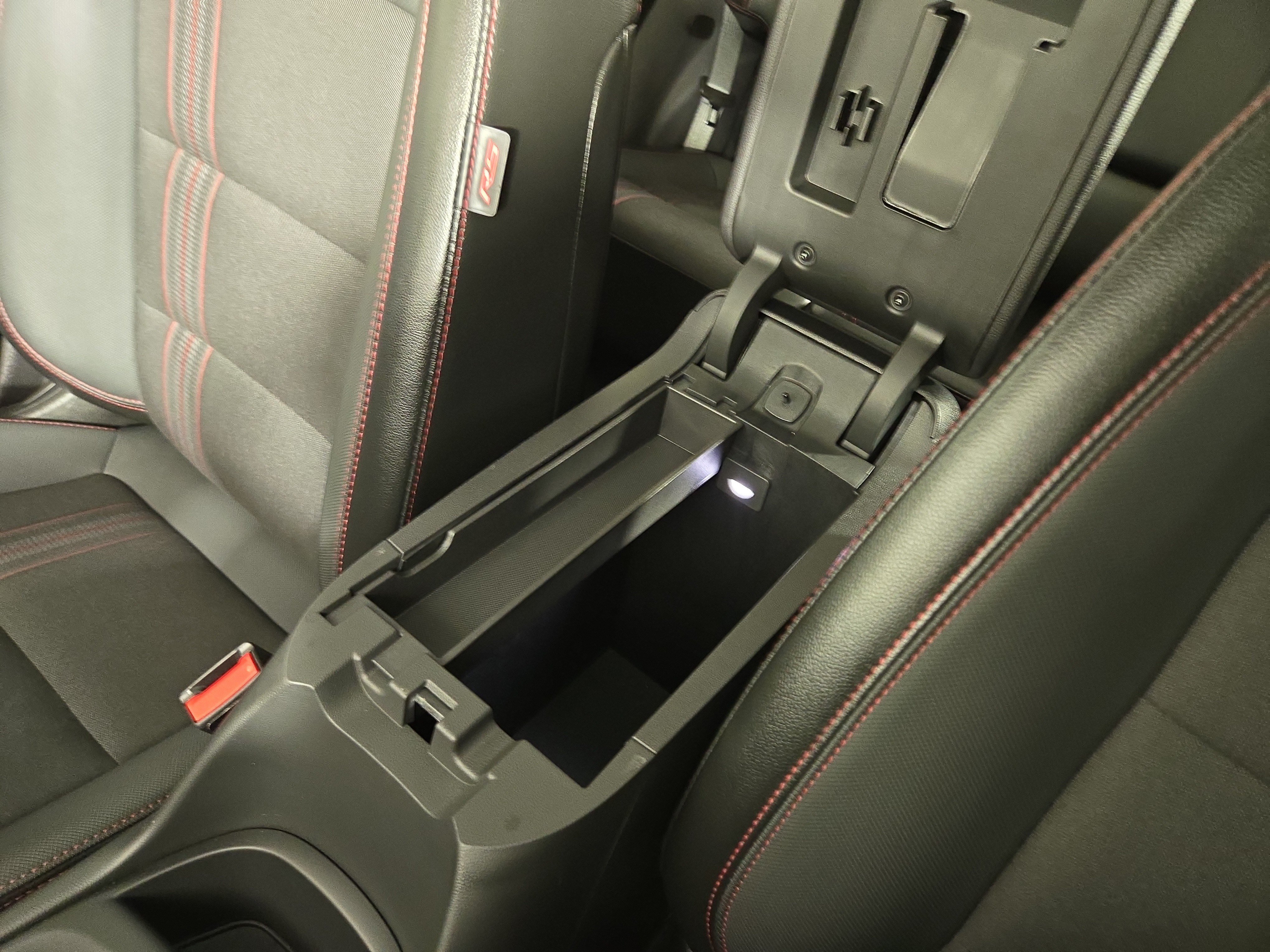 Certified 2023 Chevrolet Equinox RS FWD image 29