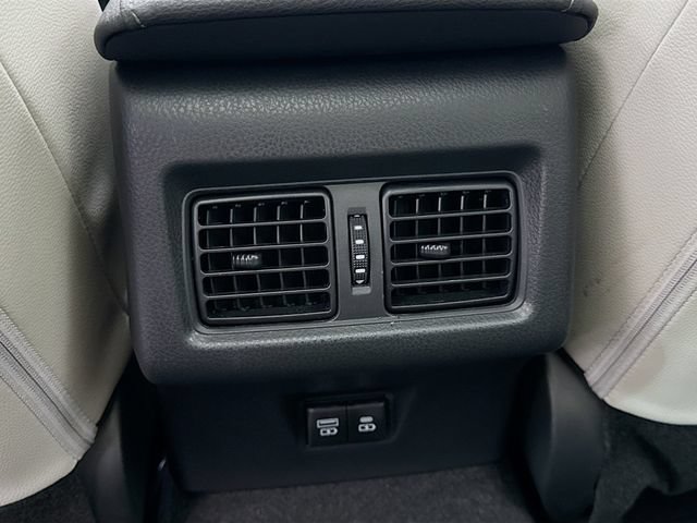 Used 2026 Toyota Camry XLE AWD/4WD image 26