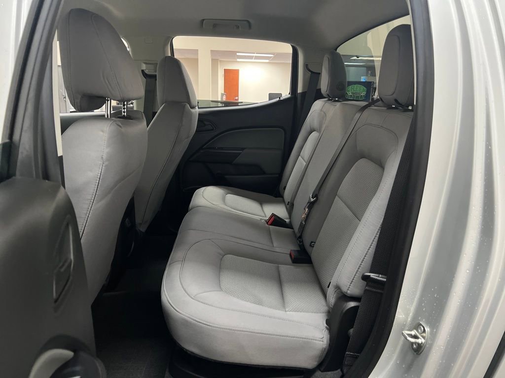 Used 2020 Chevrolet Colorado W/T w/ Custom Special Edition image 28