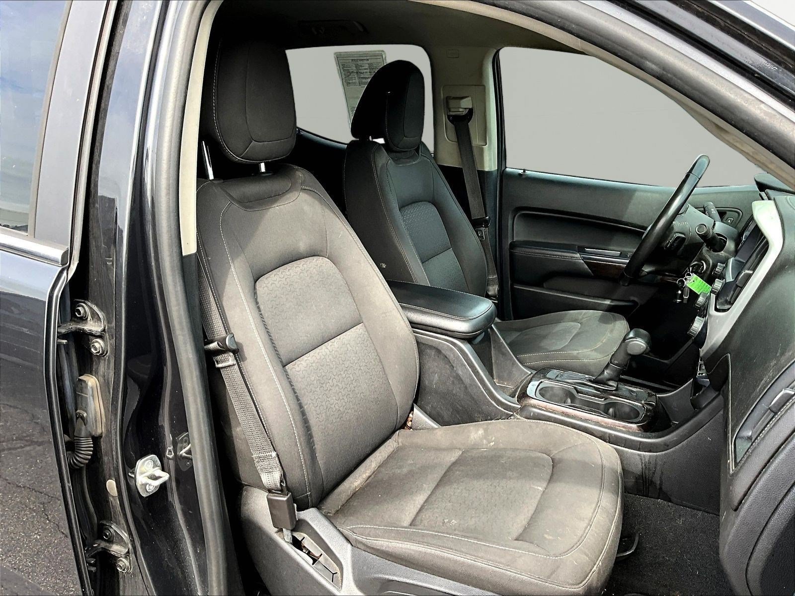 Used 2020 GMC Canyon SLE w/ Elevation Edition AWD/4WD image 29