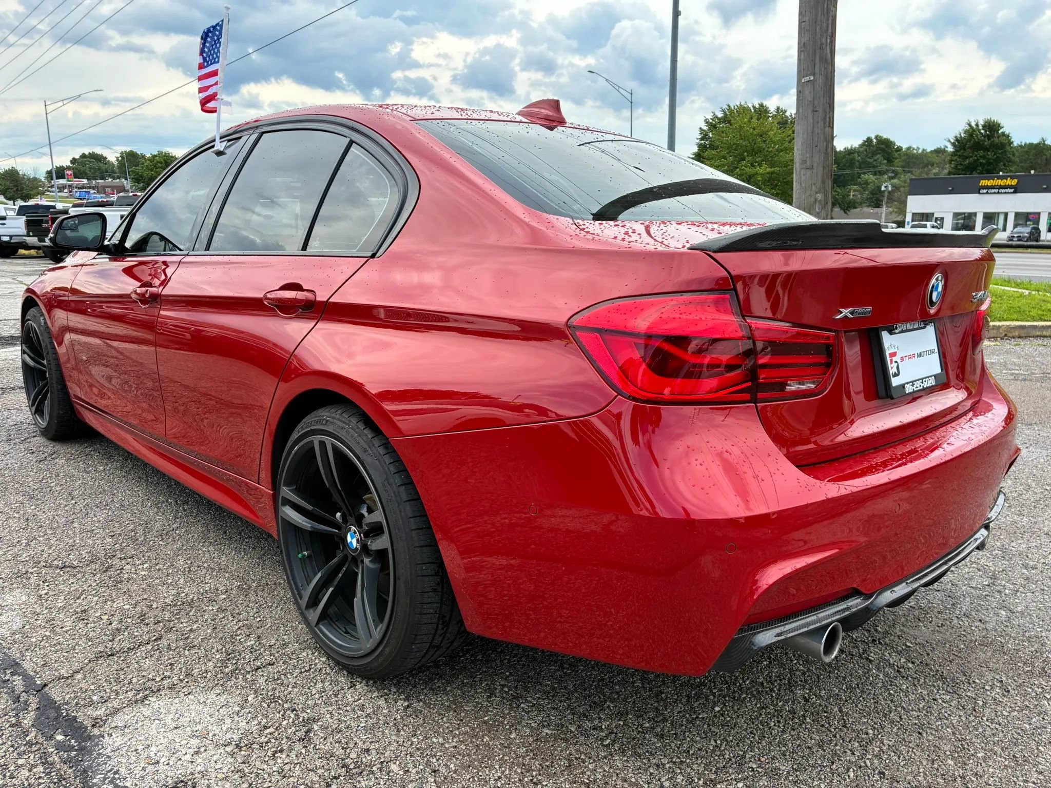 Used 2018 BMW 340i xDrive Sedan w/ Executive Package AWD/4WD image 4