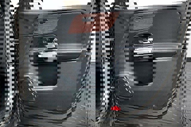 Certified 2022 Mercedes-Benz GLB 250 4MATIC image 32