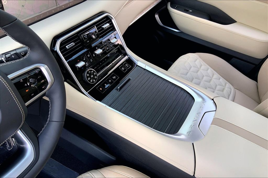 New 2025 Nissan Armada Platinum Reserve image 8