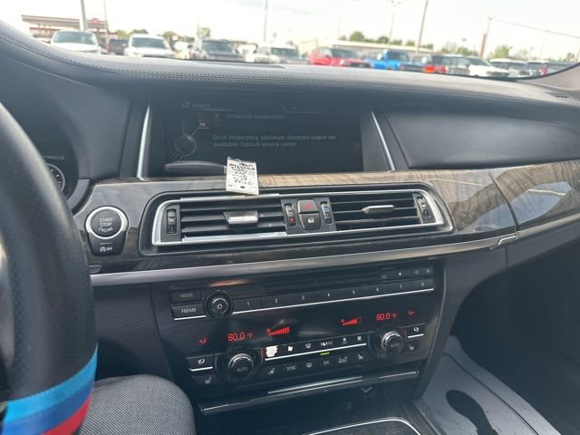 Used 2014 BMW 750Li xDrive image 36