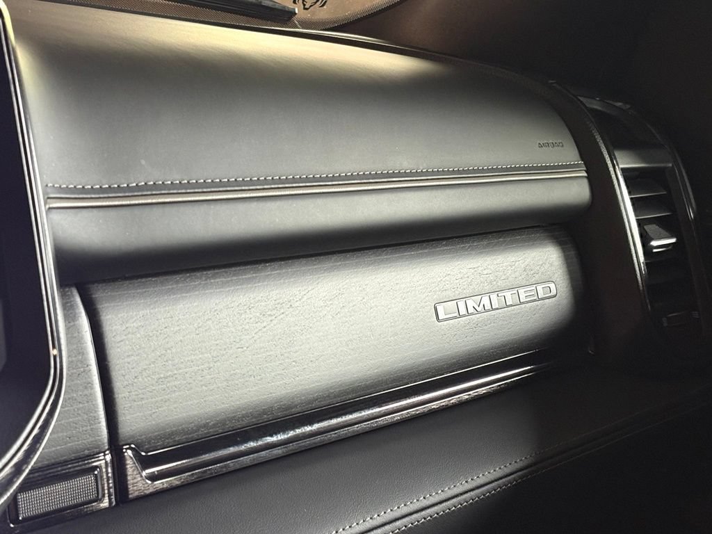 Used 2022 RAM 1500 Limited AWD/4WD image 29
