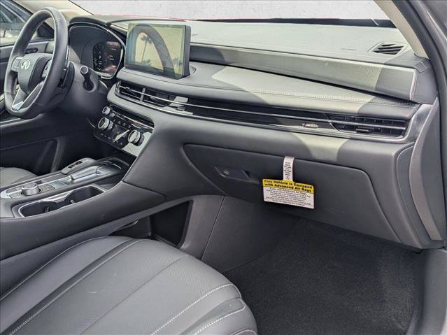 Certified 2026 INFINITI QX60 Luxe w/ Family Package FWD image 24