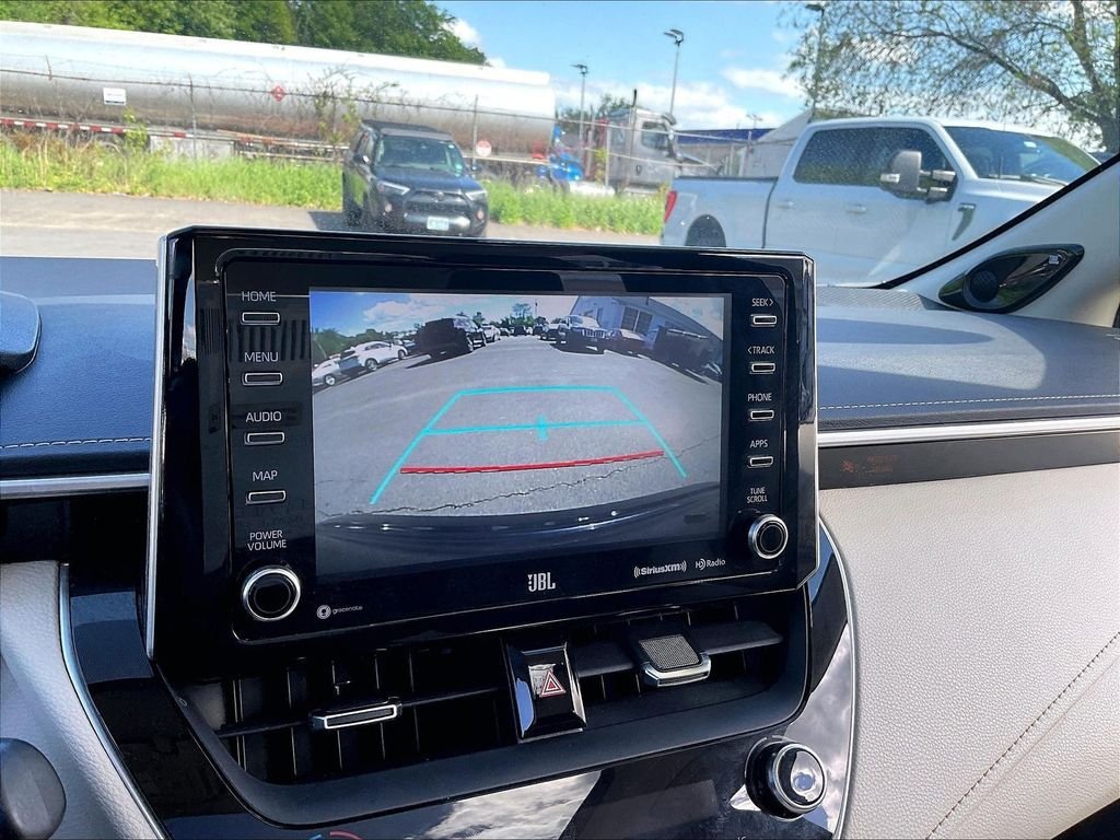 Used 2020 Toyota Corolla XLE FWD image 16