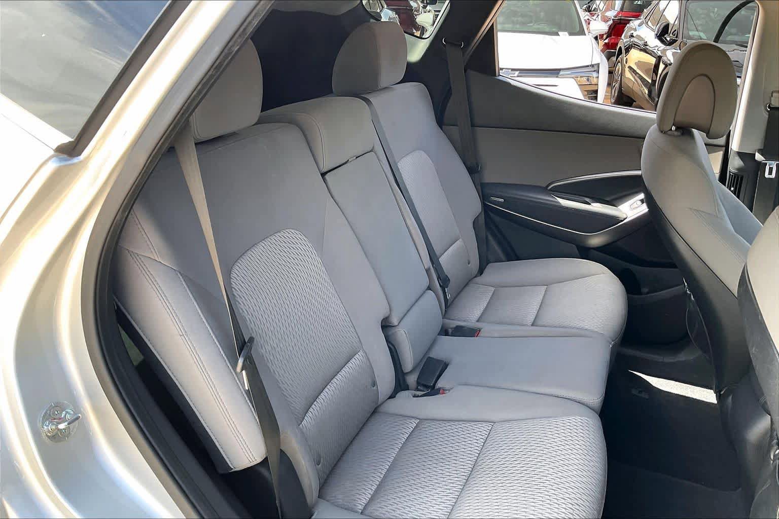Used 2013 Hyundai Santa Fe Sport FWD image 19