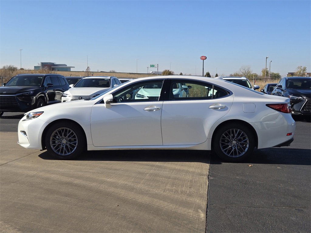 Used 2018 Lexus ES 350 image 4