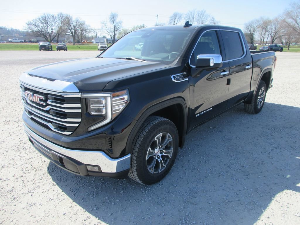 New 2026 GMC Sierra 1500 SLT image 10