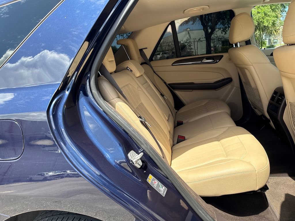 Used 2016 Mercedes-Benz GLE 350 4MATIC image 28