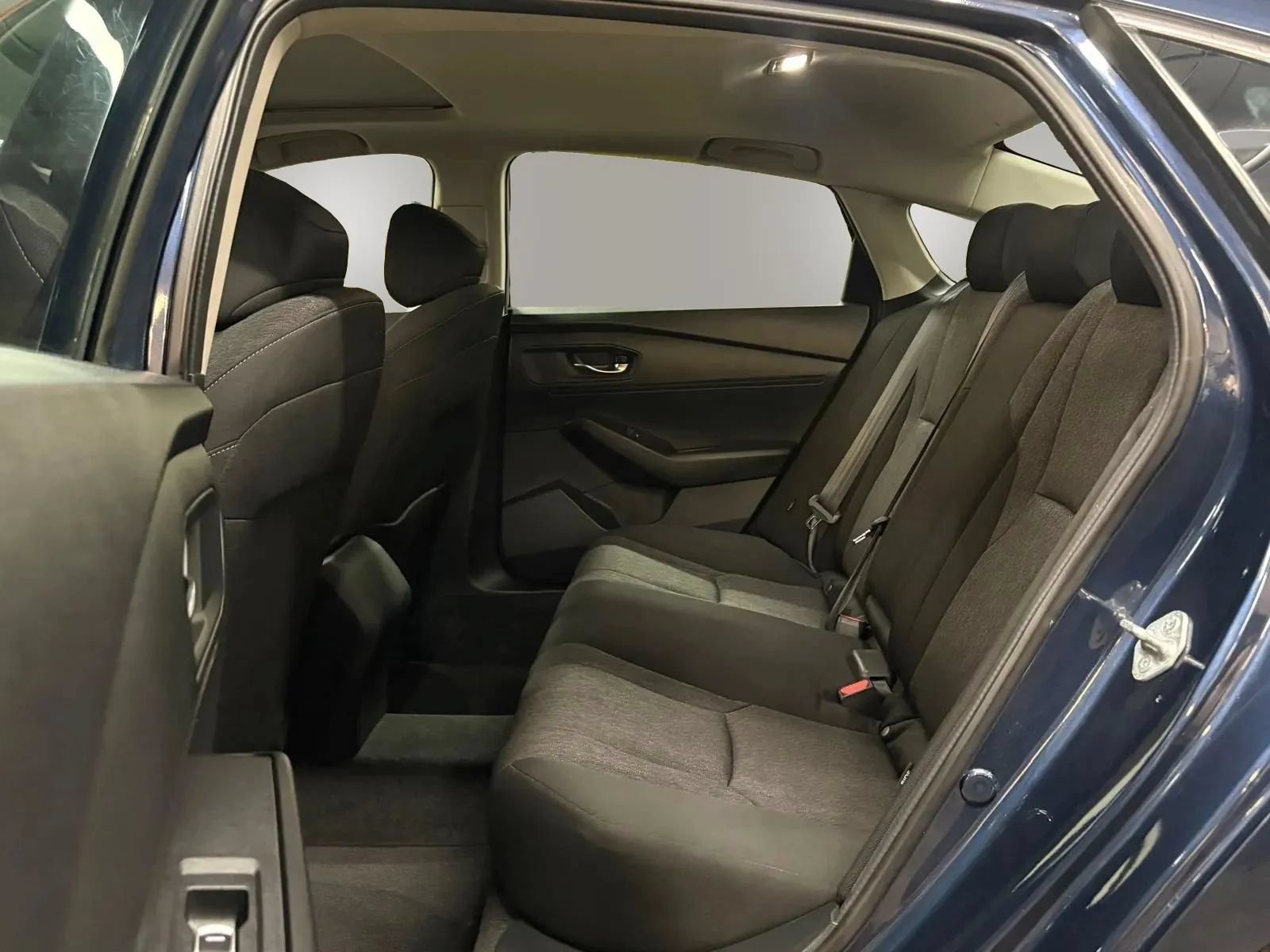 Used 2023 Honda Accord EX image 23