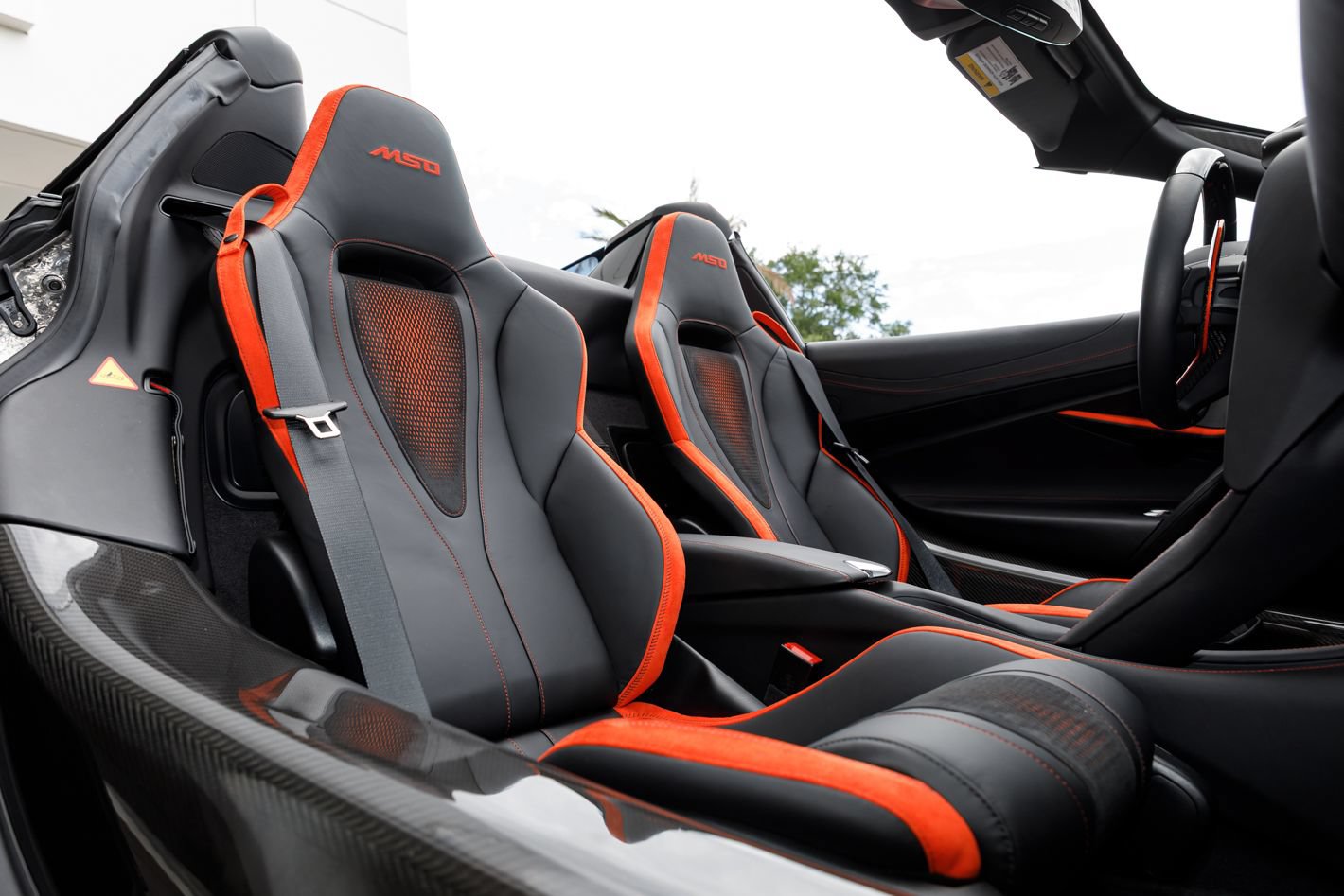 Used 2024 McLaren 750S Spider RWD image 68