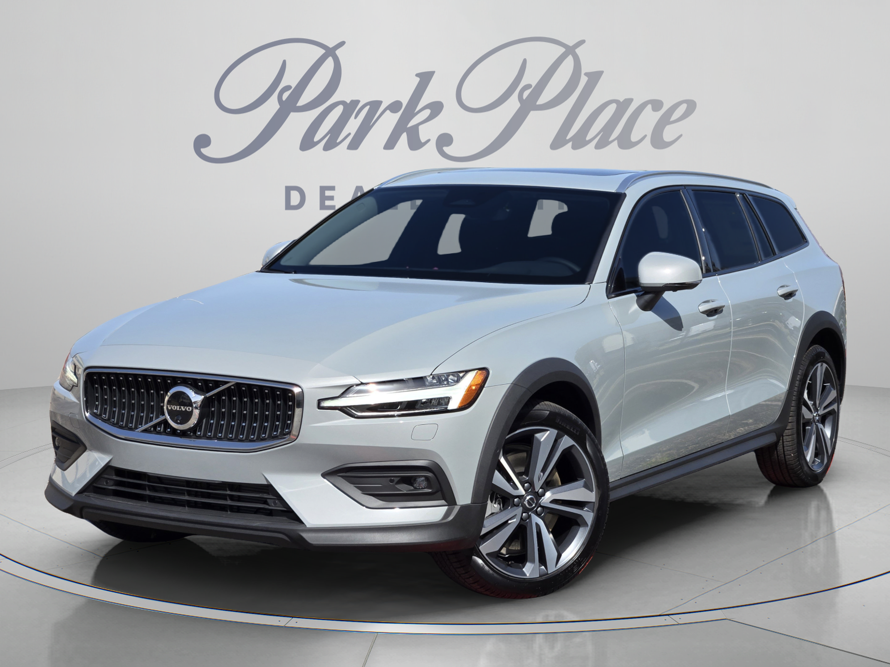 New 2026 Volvo V60 B5 Cross Country Plus w/ Climate Package AWD/4WD image 1
