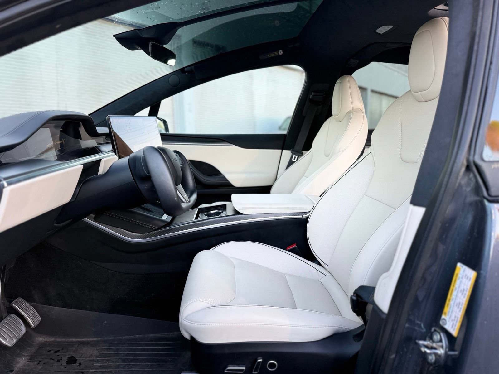 Used 2023 Tesla Model X Plaid AWD/4WD image 5