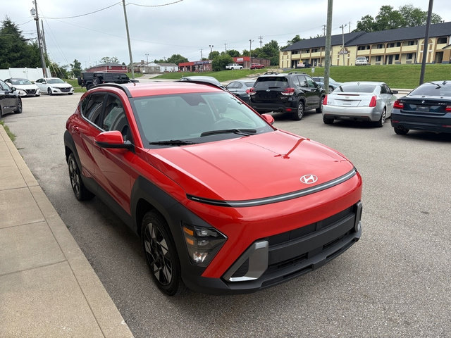 Used 2025 Hyundai Kona SEL FWD image 7