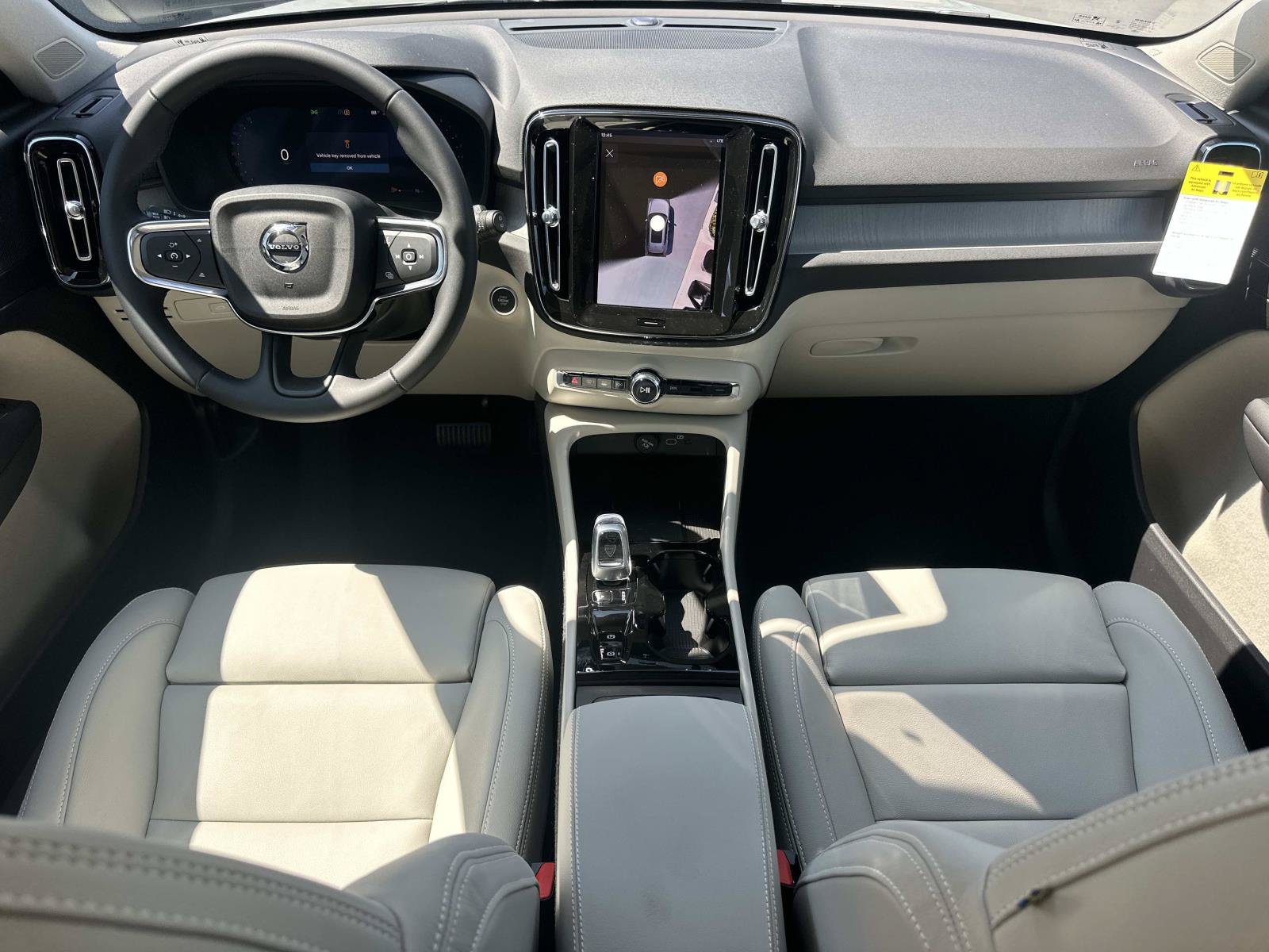 New 2026 Volvo XC40 B5 Plus w/ Protection Package Premier AWD/4WD image 7