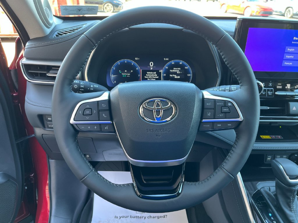 New 2026 Toyota Highlander Platinum AWD/4WD image 26