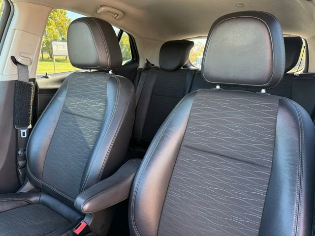 Used 2015 Buick Encore Convenience image 17