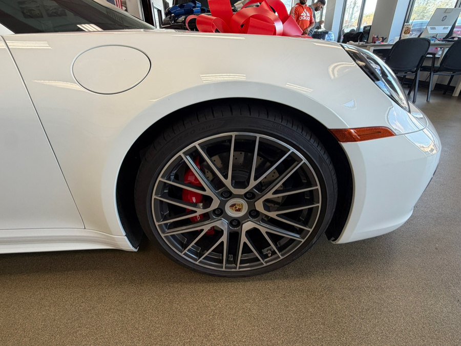 Used 2024 Porsche 911 Carrera 4S AWD/4WD image 41