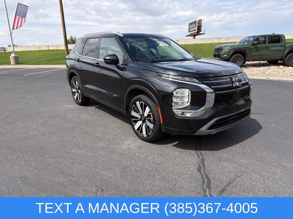 Used 2025 Mitsubishi Outlander SEL