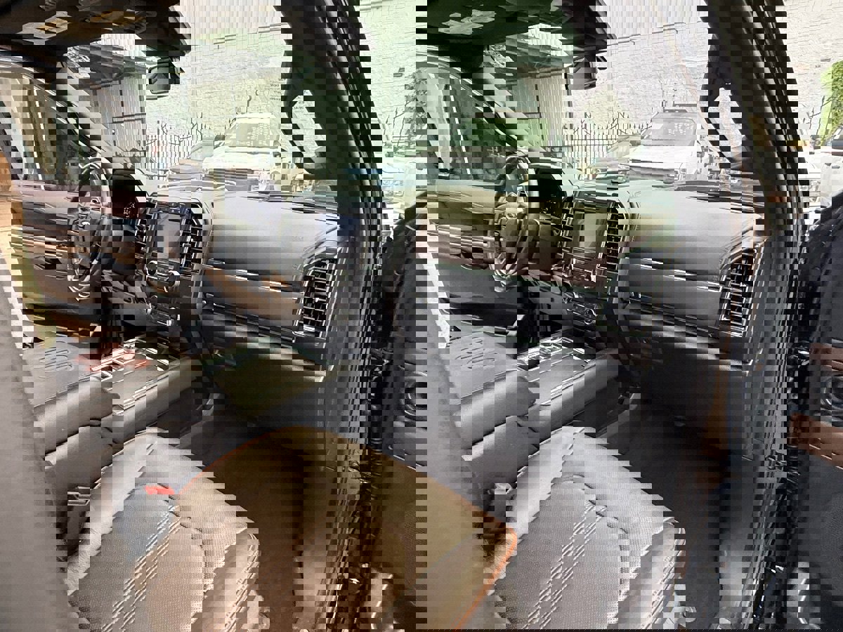 Used 2020 Ford Expedition King Ranch RWD image 15