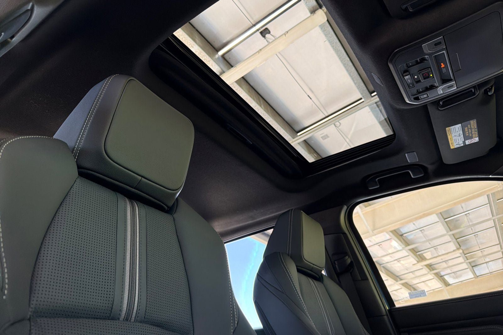 New 2026 Toyota 4Runner Limited AWD/4WD image 19