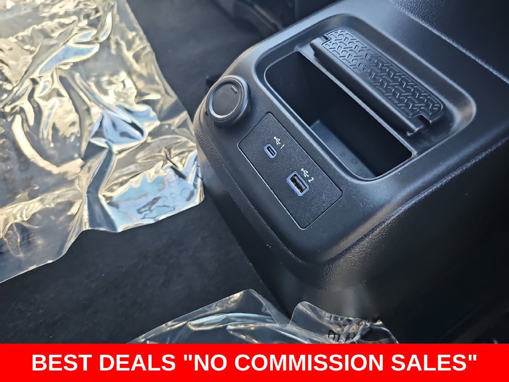 Used 2023 Nissan Ariya AWD/4WD image 26