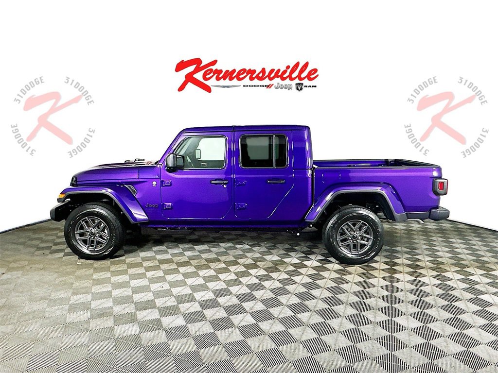 New 2026 Jeep Gladiator Sport image 4