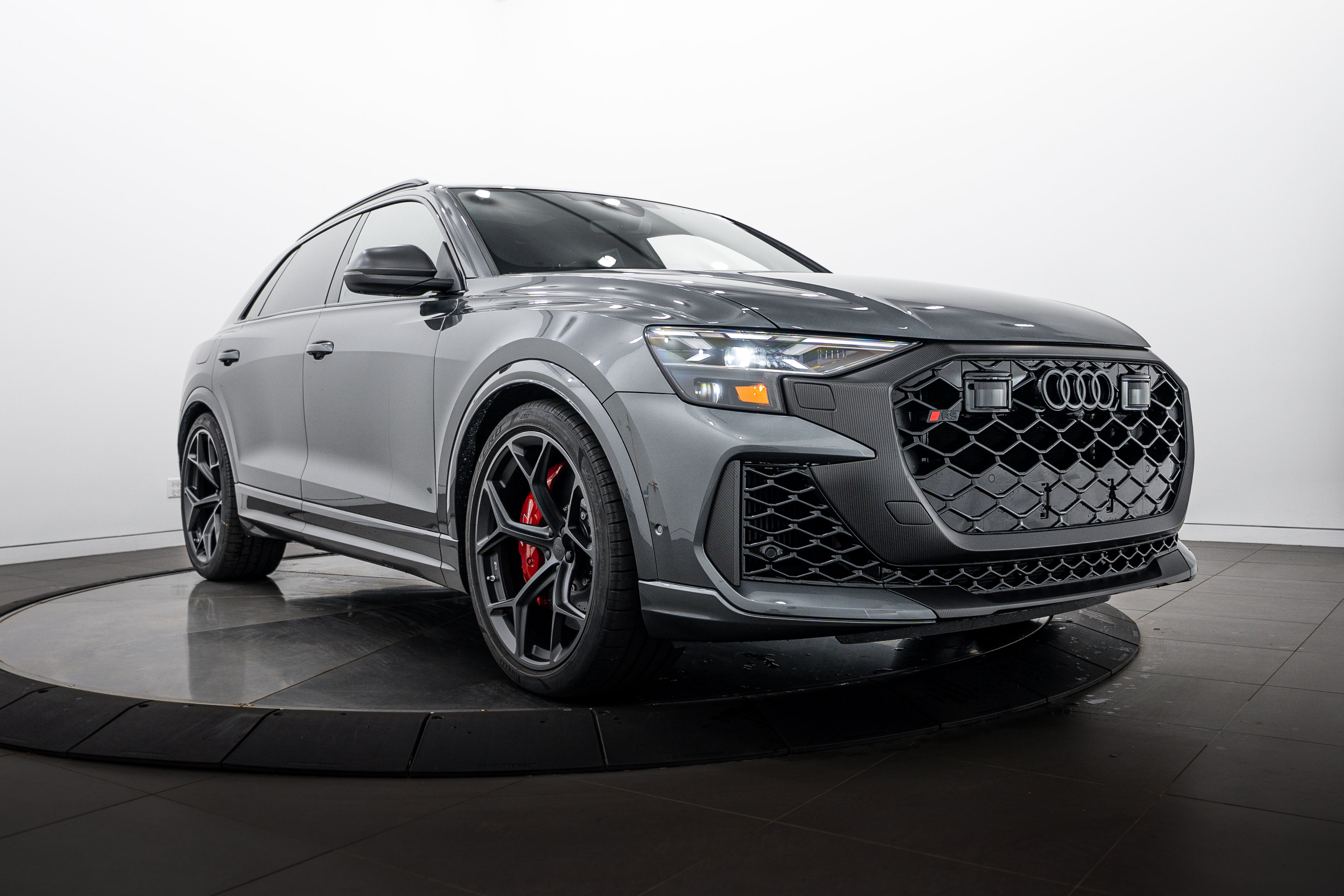 New 2026 Audi RS Q8 performance