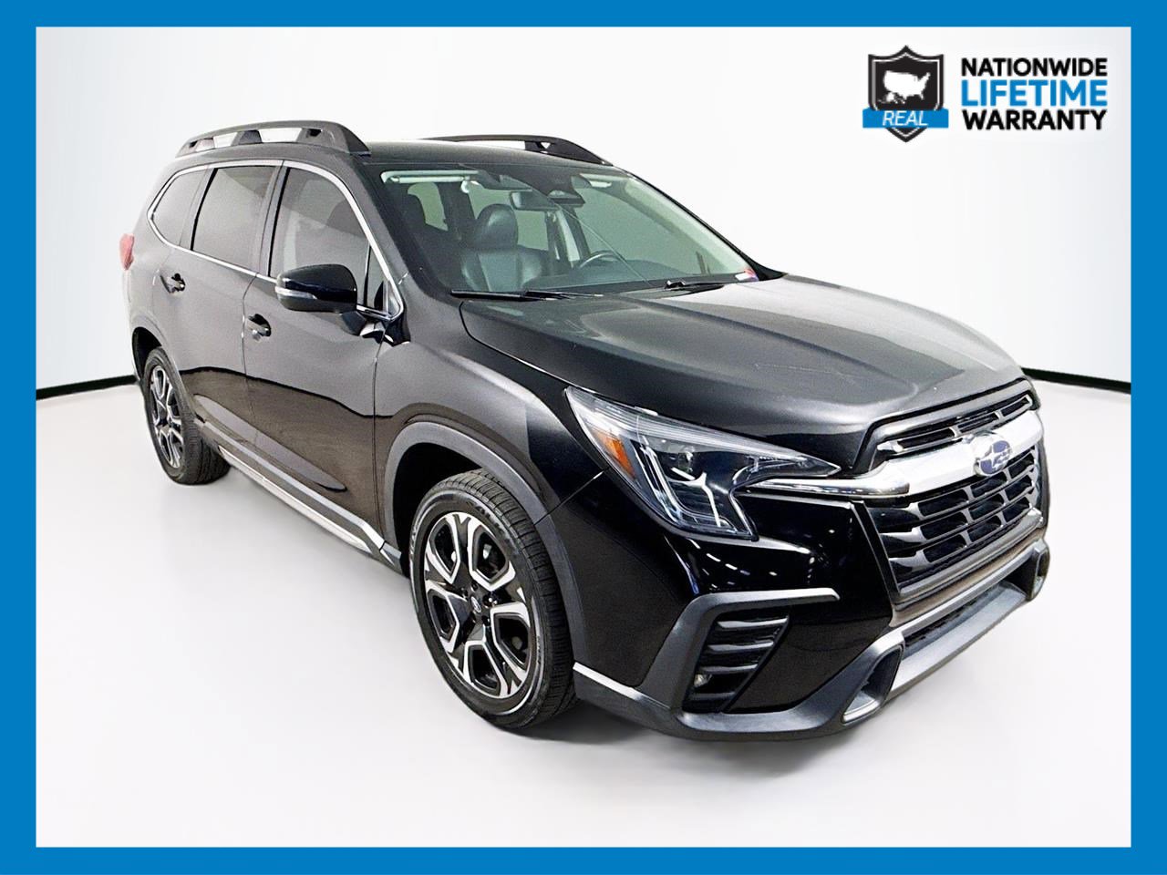 Used 2023 Subaru Ascent Limited image 1