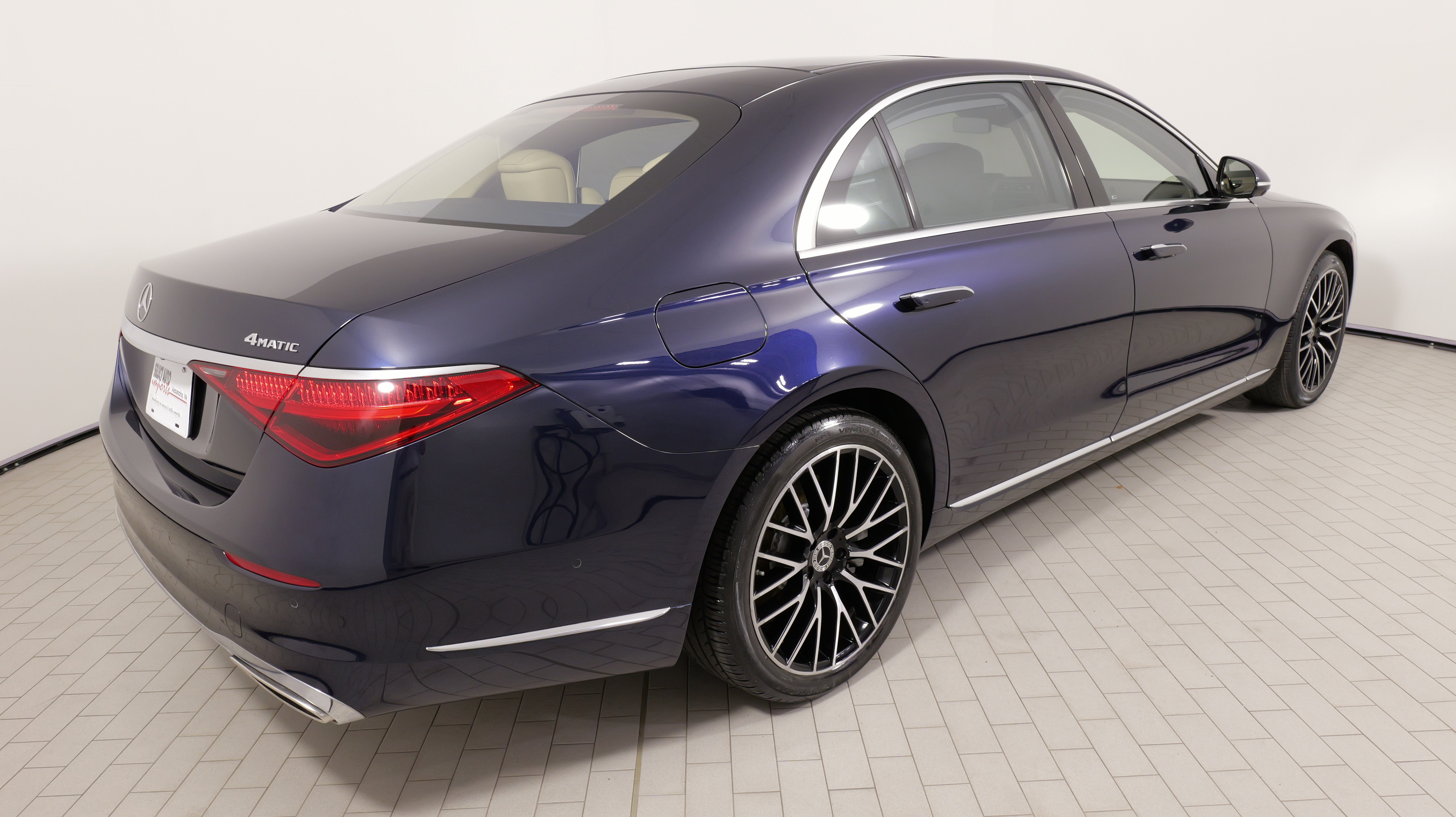 Used 2022 Mercedes-Benz S 580 4MATIC Sedan image 12