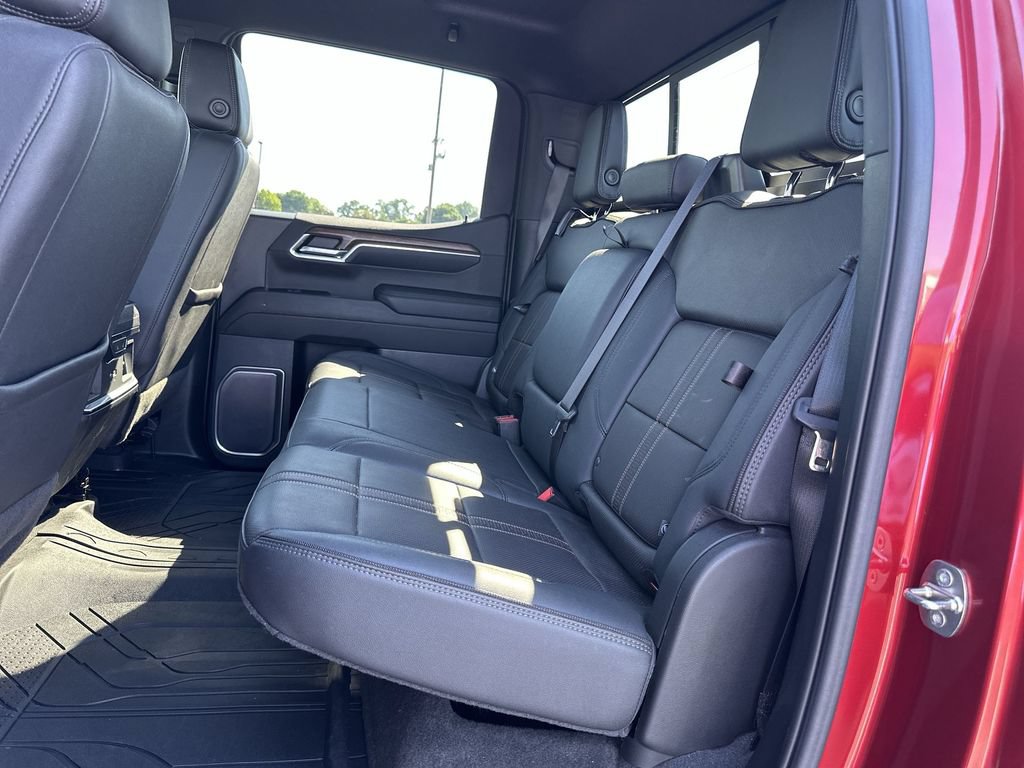 Used 2023 Chevrolet Silverado 1500 High Country AWD/4WD image 27