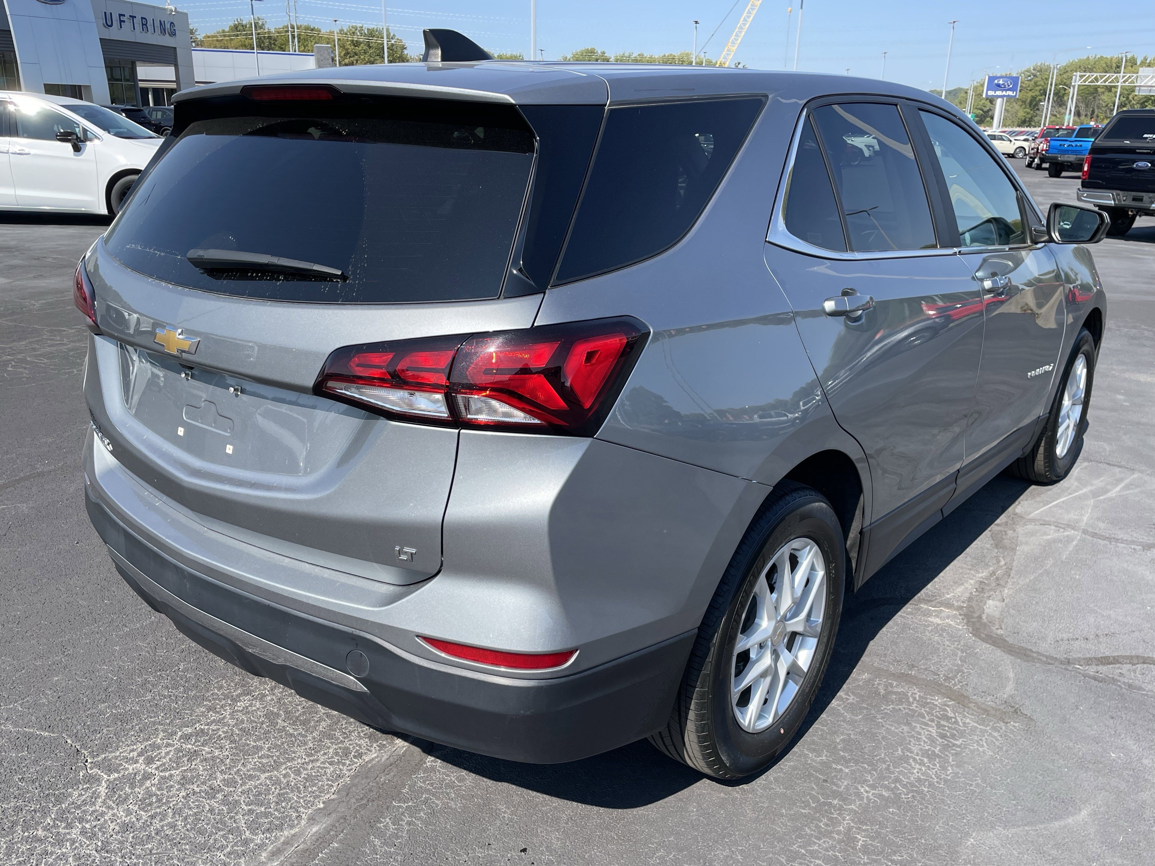 Used 2023 Chevrolet Equinox LT image 7
