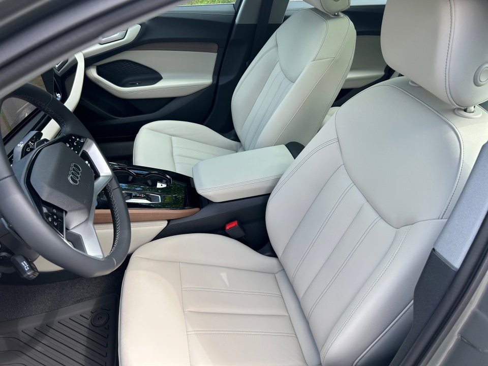 New 2025 Audi A5 2.0T Premium image 30