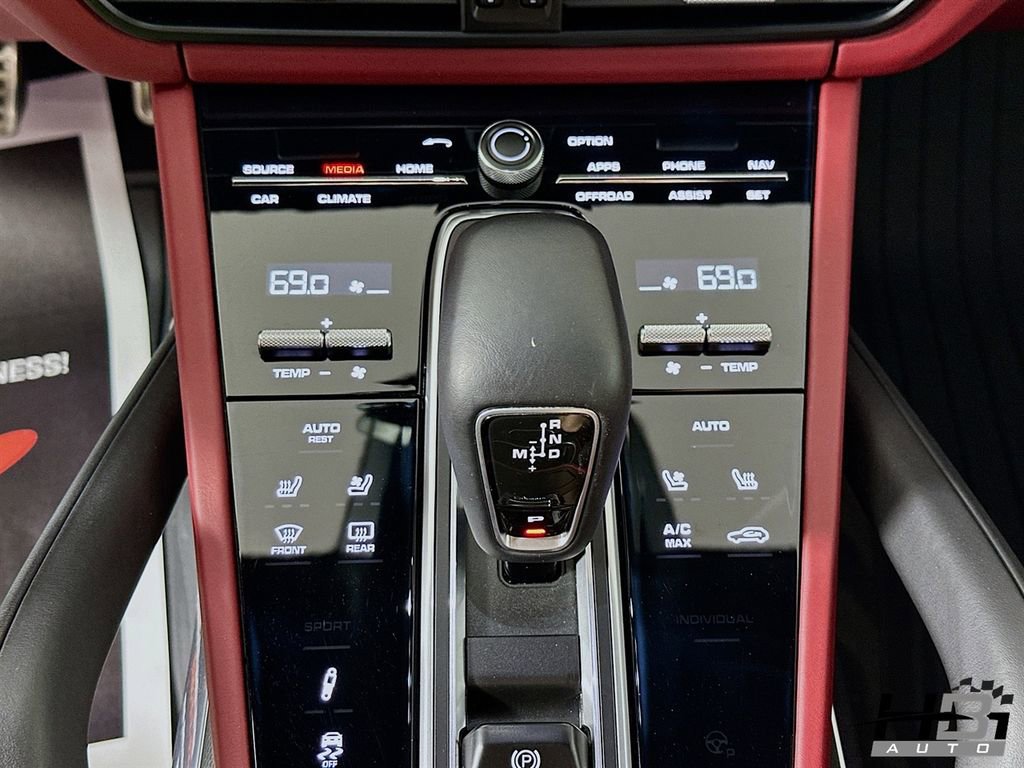 Used 2019 Porsche Cayenne Turbo AWD/4WD image 13