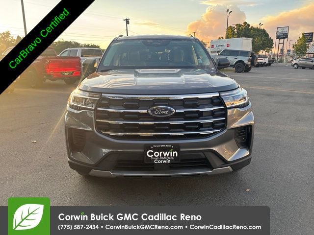 Used 2025 Ford Explorer Active AWD/4WD image 8