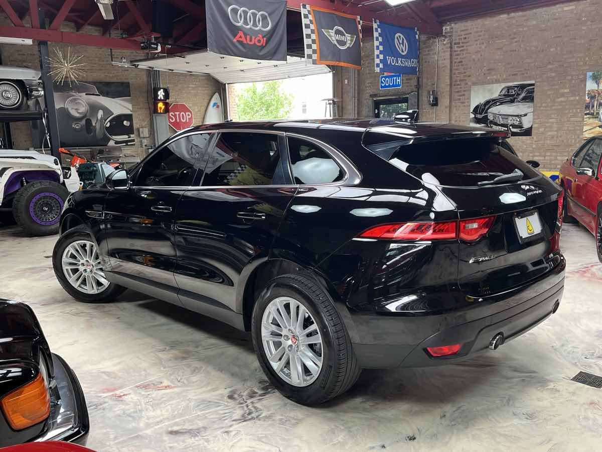 Used 2017 Jaguar F-PACE Prestige AWD/4WD image 5