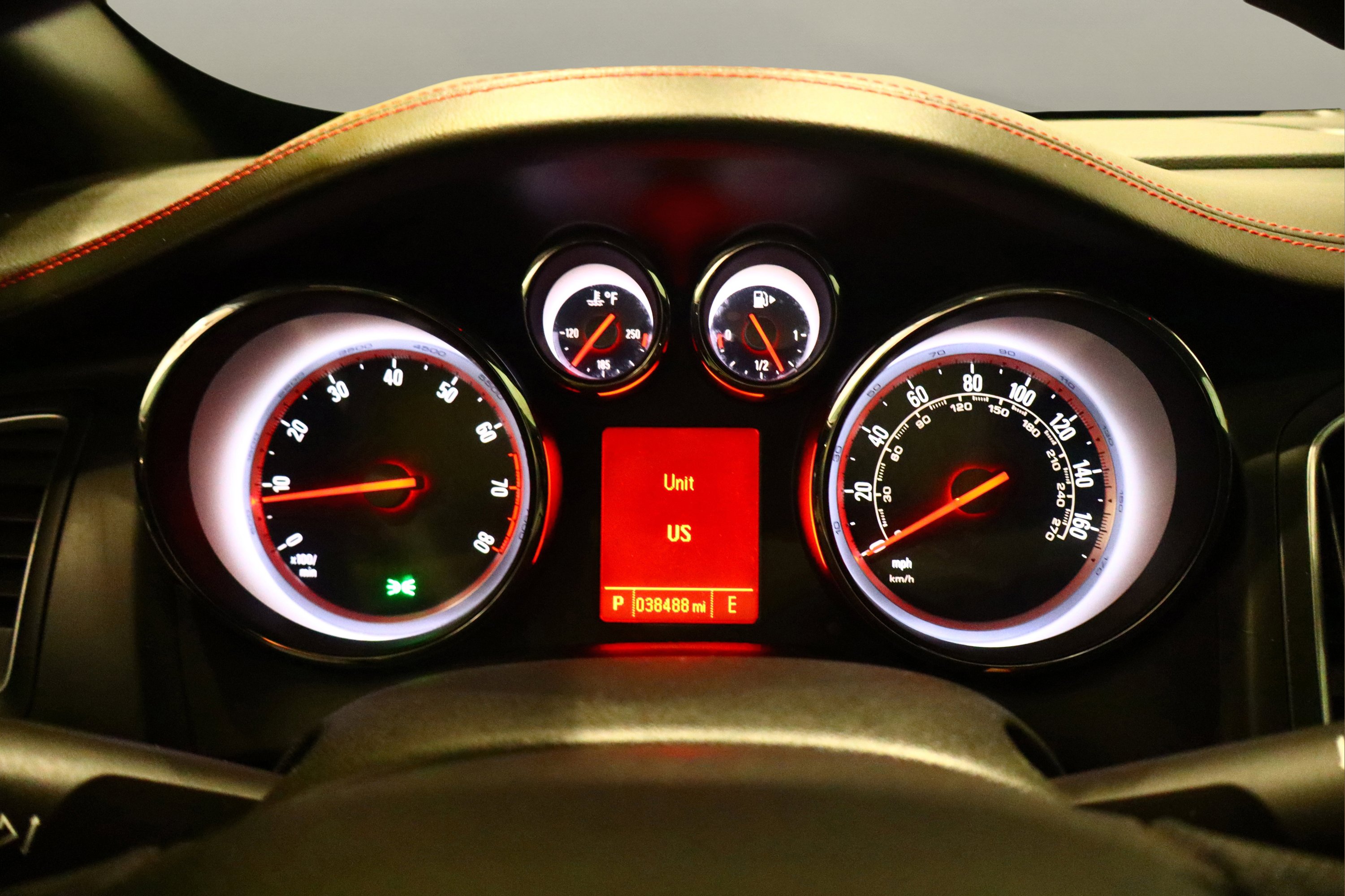 Used 2018 Buick Cascada Sport Touring w/ Dark Effects Package image 10