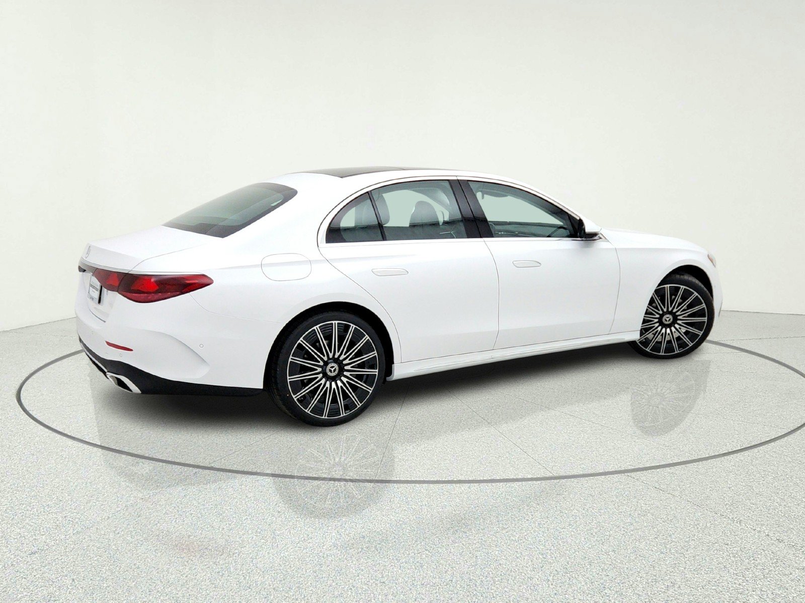 New 2026 Mercedes-Benz E 350 Sedan image 8