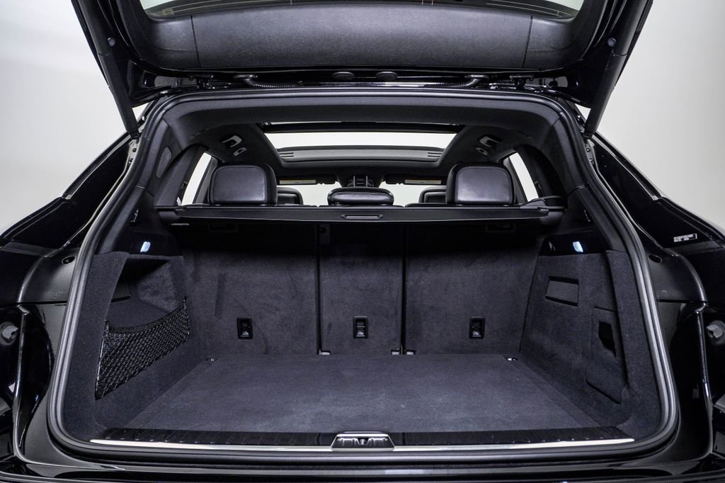 Certified 2023 Porsche Cayenne S Platinum image 26