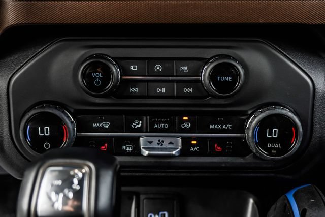 Used 2023 Ford Bronco Outer Banks AWD/4WD image 22