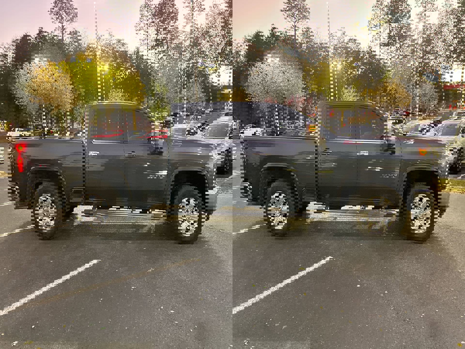 Used 2020 Chevrolet Silverado 2500 LTZ image 10