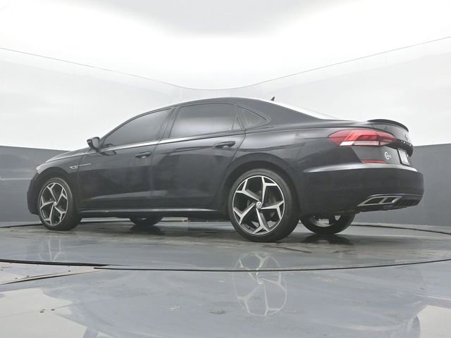 Used 2021 Volkswagen Passat 2.0T R-Line image 48